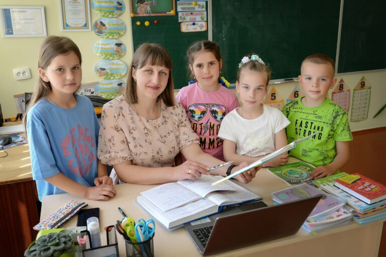 Майже 69% українських учителів задоволені вибором професії — дослідження ЮНЕСКО
